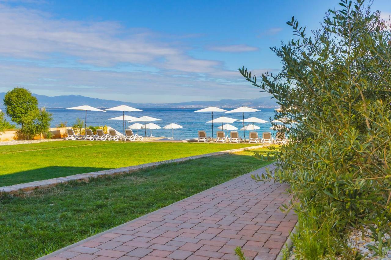 Luxury Apartments Villa Matea 2 Malinska Eksteriør billede