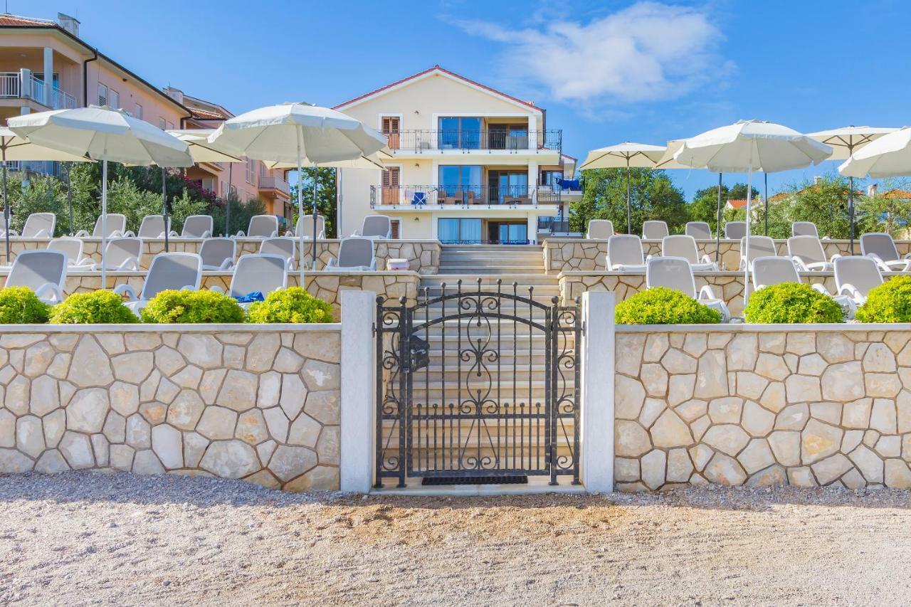 Luxury Apartments Villa Matea 2 Malinska Eksteriør billede